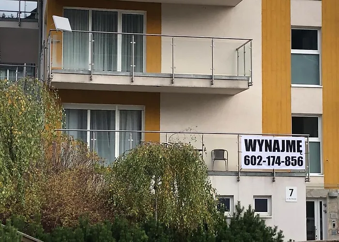 Czarna Gora Ii 시에나